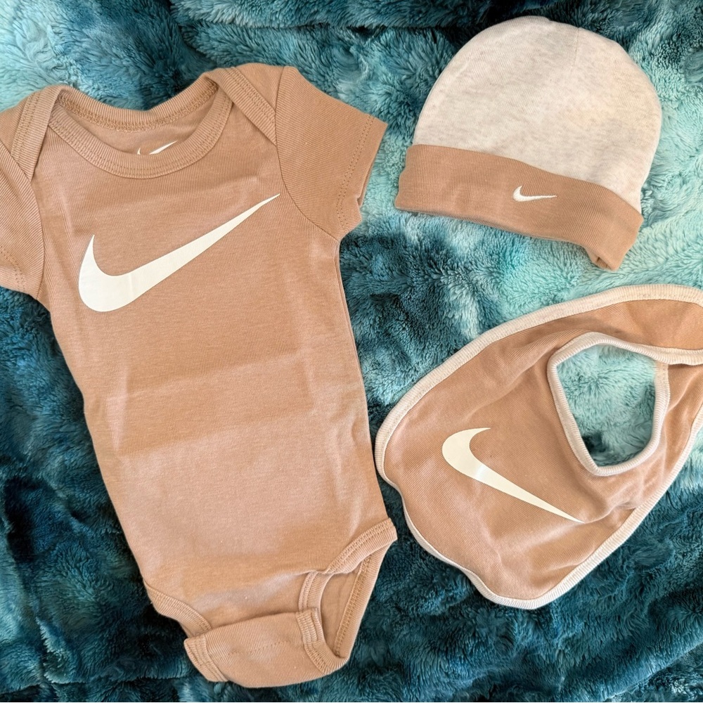 Nike Brown Baby Bodysuit Set with Hat and Bib